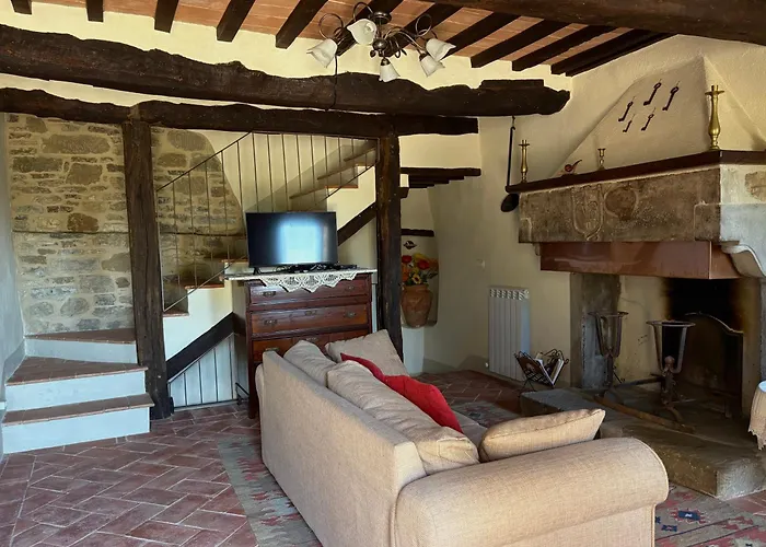 منزل ريفي Borgo Chiantina